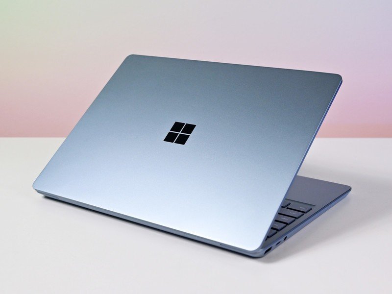 Surface Laptop Go Logo Surface