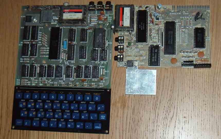 ZX80 contre ZX81