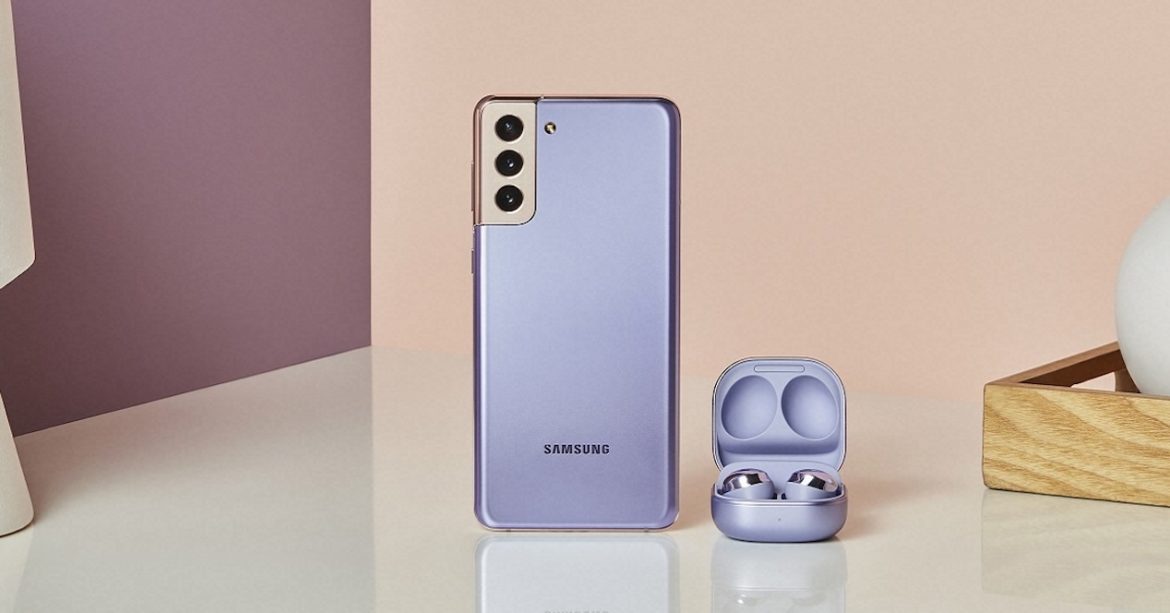 galaxy s21 con auriculares