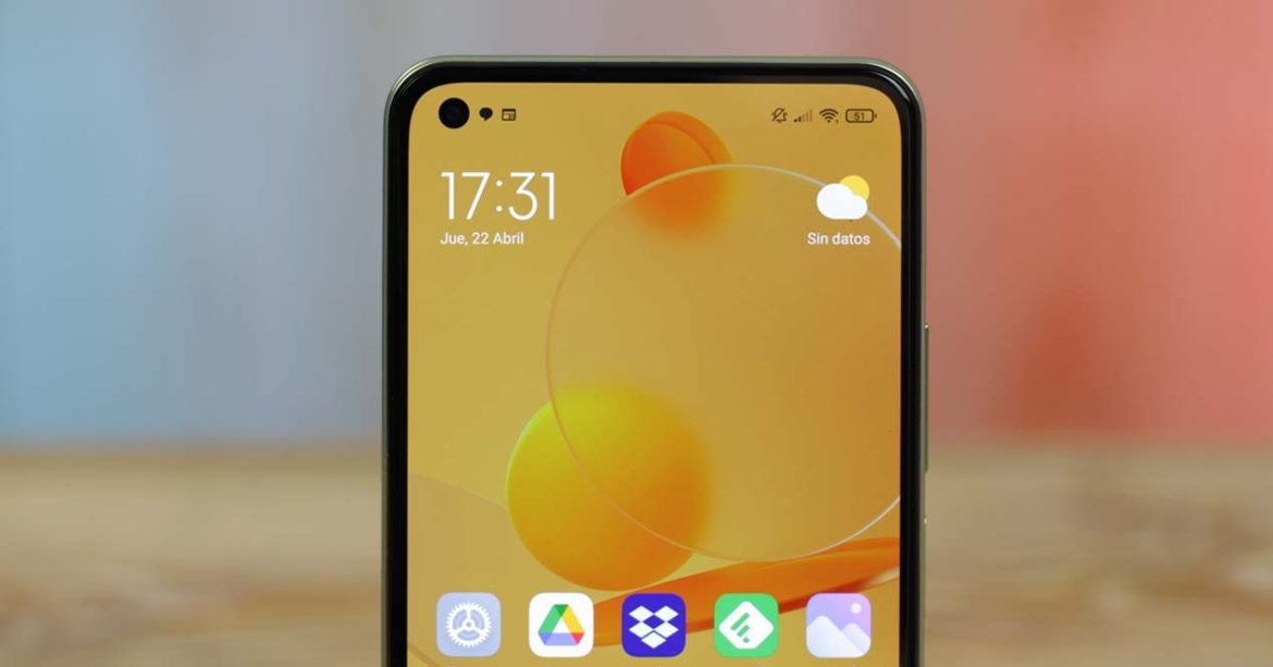 Pantalla del Xiaomi Mi 11 Lite 5G con fondo