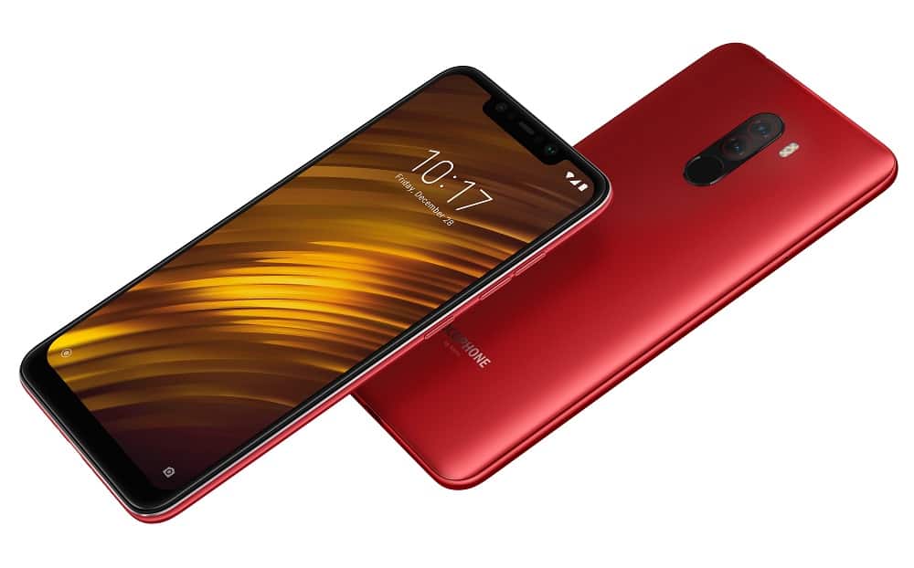 Rendu officiel du recto et du verso de la couleur Xiaomi POCO F1 "Rouge rouge". 