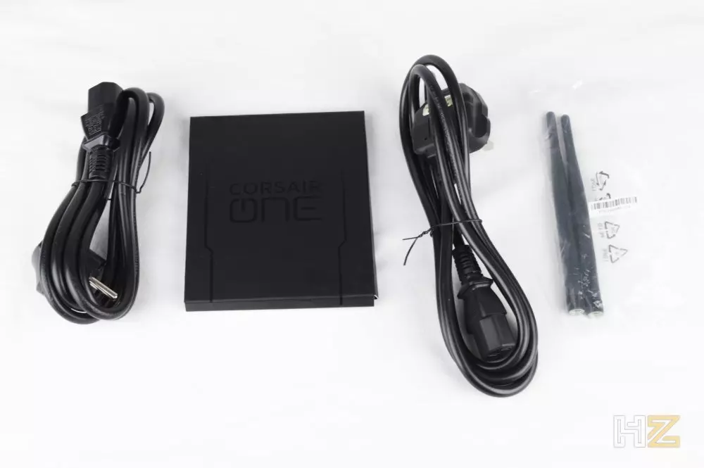 Accessoires CORSAIR ONE i300