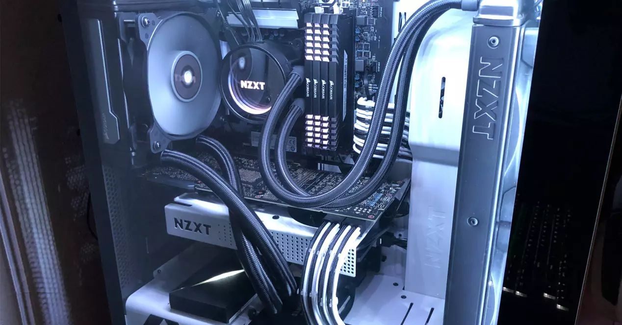 Refroidissement liquide AIO pour GPU