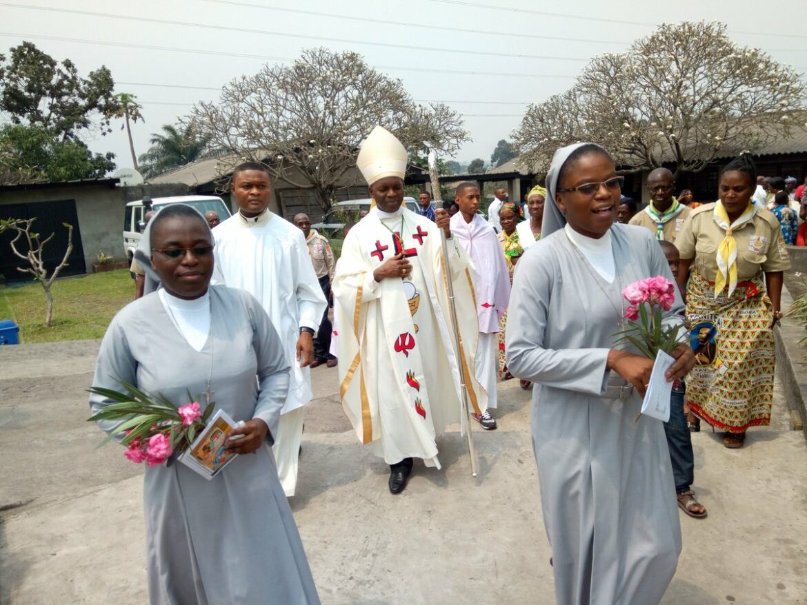 Quel légendaire pour prêtre ombre ?